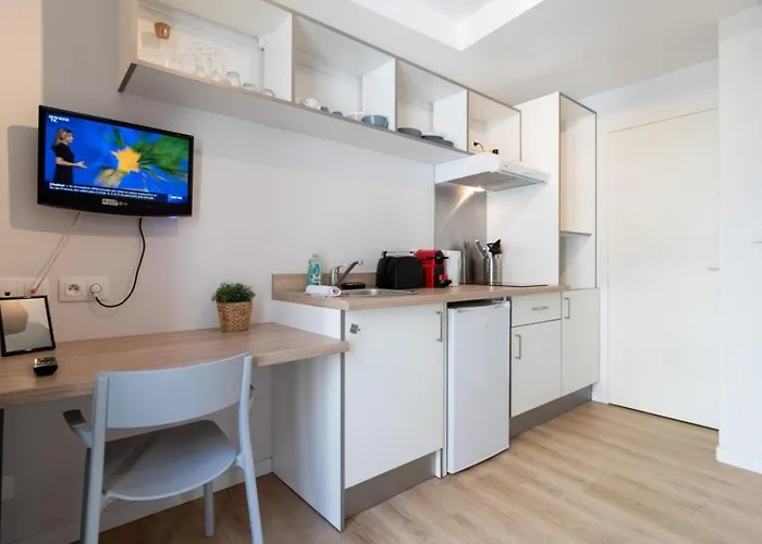 Hypercentre - Equipped Apartmán *