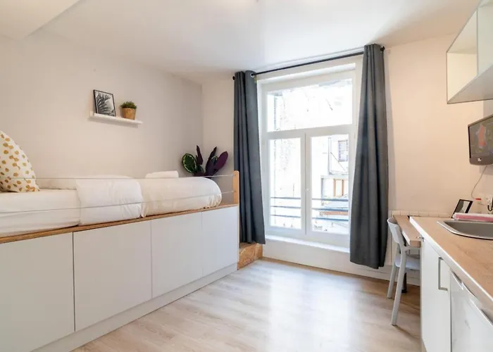 Hypercentre - Equipped Apartment *